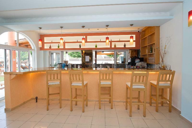Silver Beach Hotel And Annexe Apartments (Adults Only) Рода Экстерьер фото