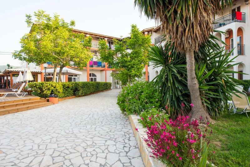 Silver Beach Hotel And Annexe Apartments (Adults Only) Рода Экстерьер фото