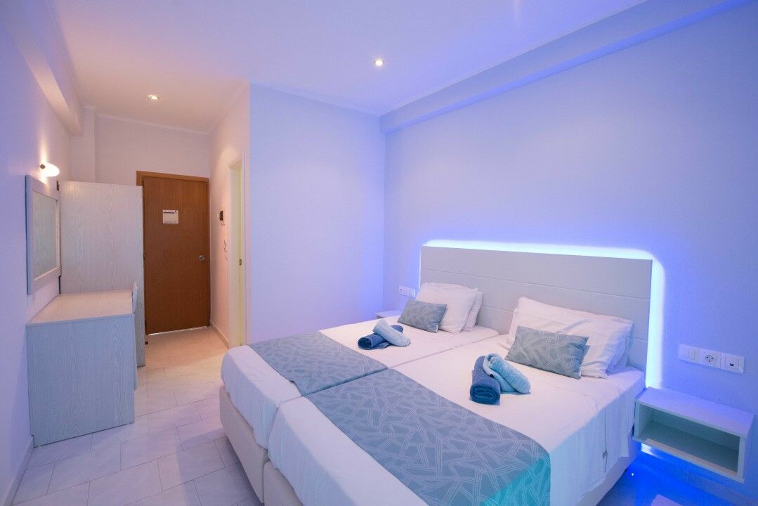 Silver Beach Hotel And Annexe Apartments (Adults Only) Рода Экстерьер фото